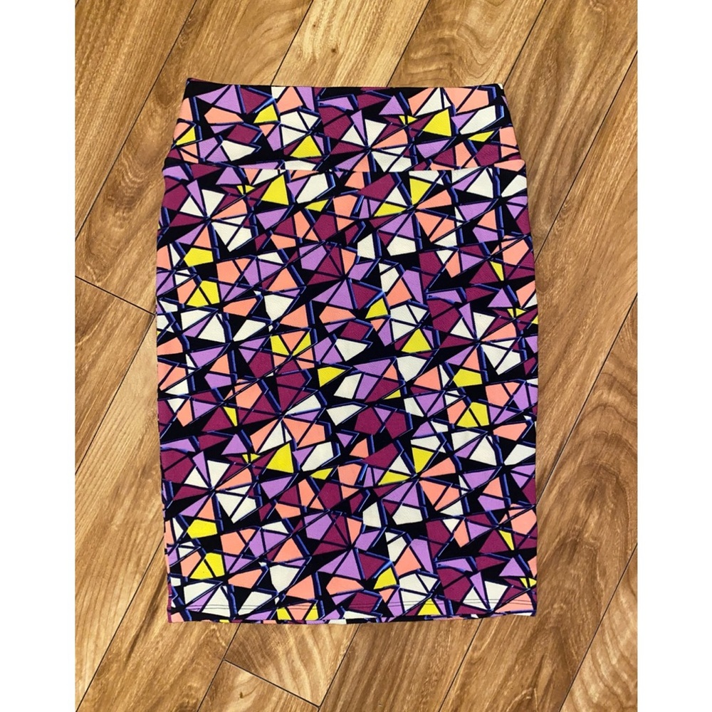 NWOT LuLaRoe Cassie 🌺
